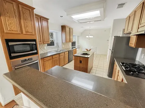 62 N Abram Circle The Woodlands TX 77382