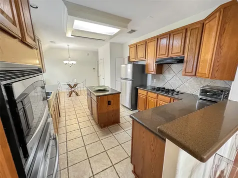 62 N Abram Circle The Woodlands TX 77382