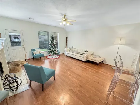 62 N Abram Circle The Woodlands TX 77382