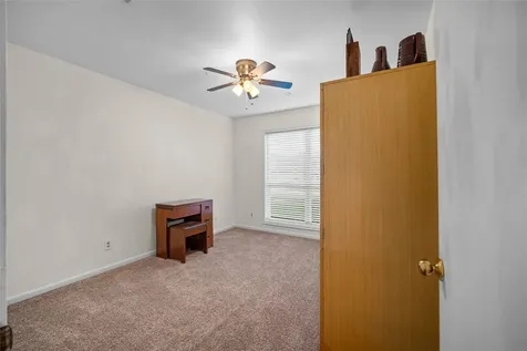 7615 Del Rey Lane Houston TX 77071