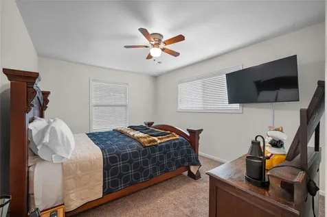 7615 Del Rey Lane Houston TX 77071
