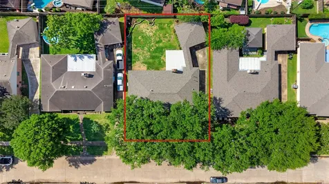 7615 Del Rey Lane Houston TX 77071