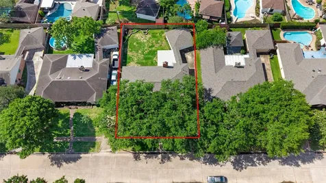 7615 Del Rey Lane Houston TX 77071
