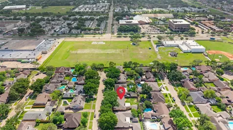 7615 Del Rey Lane Houston TX 77071