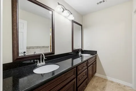 14314 N Cashel Oak Drive Houston TX 77069