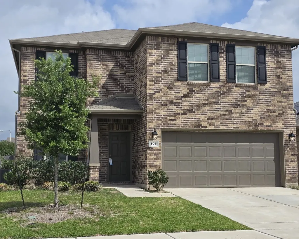 305 Lippizan Drive Alvin TX 77511
