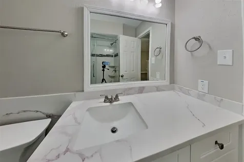 14118 Barkerview Court Houston TX 77084