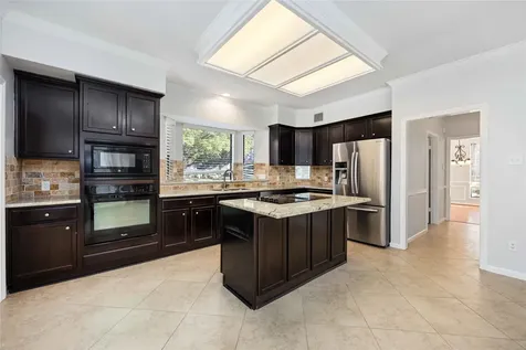 5211 Gladehill Drive Houston TX 77345