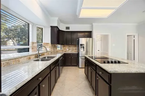 5211 Gladehill Drive Houston TX 77345