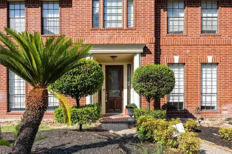 5211 Gladehill Drive Houston TX 77345