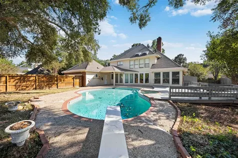 5211 Gladehill Drive Houston TX 77345