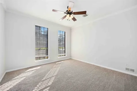 5211 Gladehill Drive Houston TX 77345