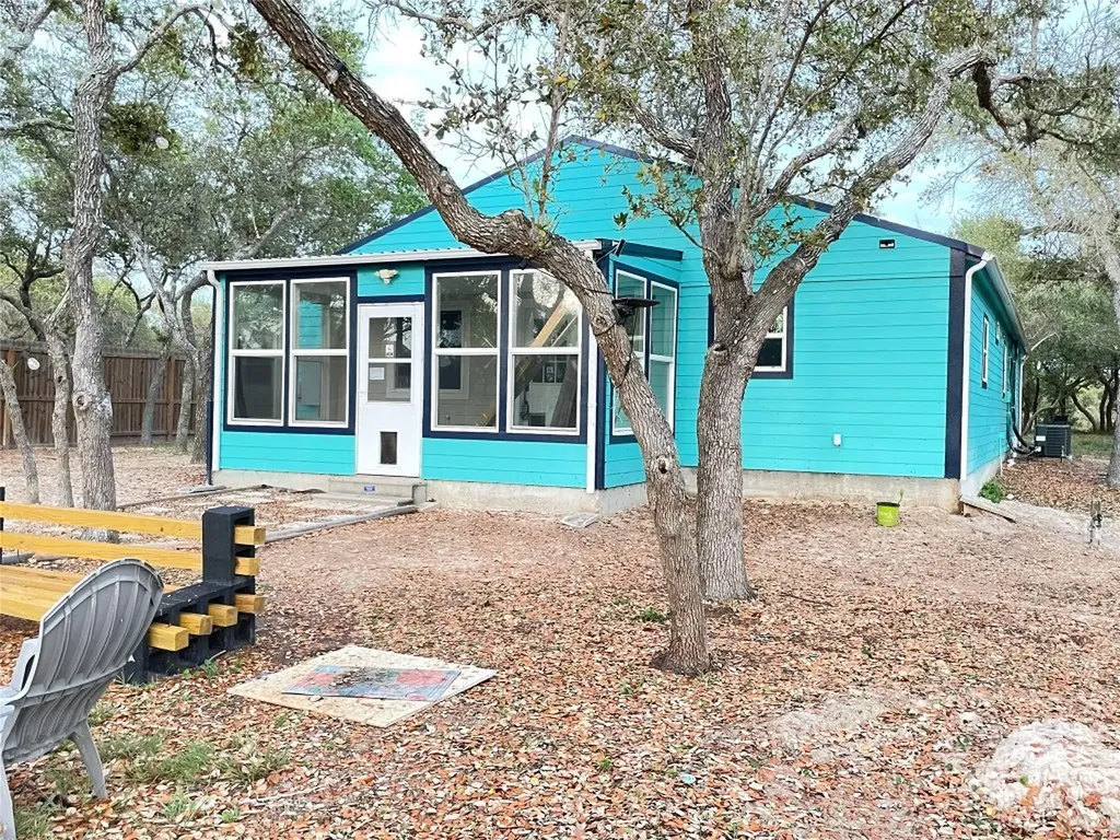 1016 Hardee Street Rockport TX 78382