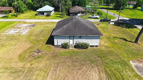 270 S 9th Street Silsbee TX 77656