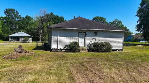 270 S 9th Street Silsbee TX 77656