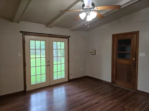117 Lazy Lane Lake Jackson TX 77566