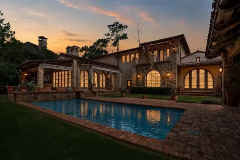 15 N Badger Lodge Circle Spring TX 77389