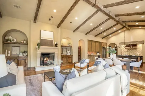 15 N Badger Lodge Circle Spring TX 77389