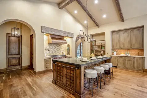 15 N Badger Lodge Circle Spring TX 77389