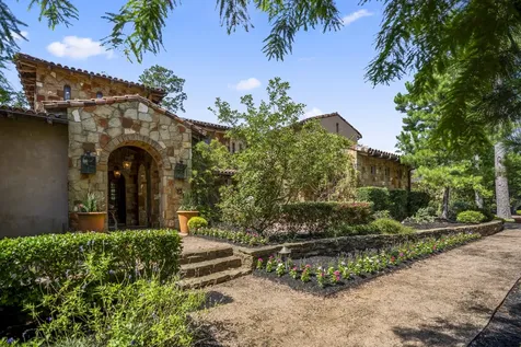 15 N Badger Lodge Circle Spring TX 77389