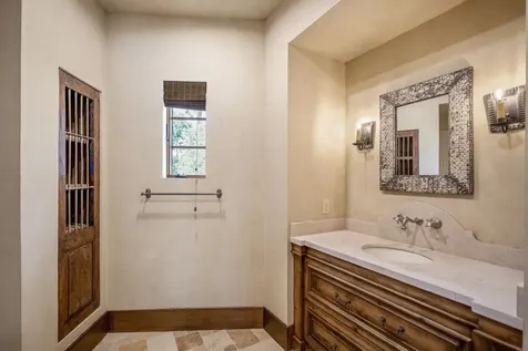 15 N Badger Lodge Circle Spring TX 77389