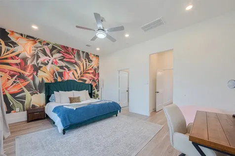 2909 Nagle Street Houston TX 77004
