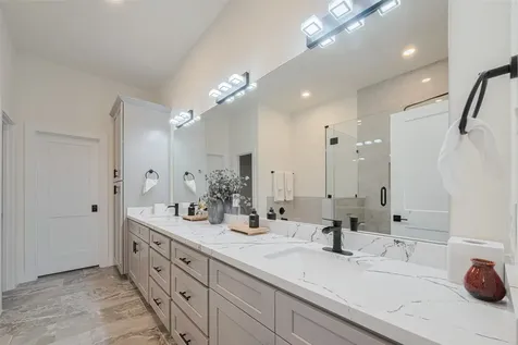 2909 Nagle Street Houston TX 77004