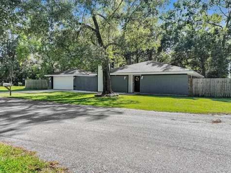 6125 Broadoak Street Beaumont TX 77713