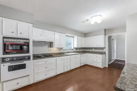 13318 Queensride Lane Houston TX 77070