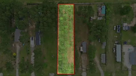 133 County Road 5005 Cleveland TX 77327