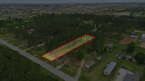 133 County Road 5005 Cleveland TX 77327