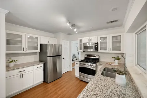 3 E Stony Bridge Circle Spring TX 77381