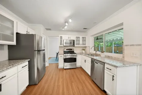 3 E Stony Bridge Circle Spring TX 77381