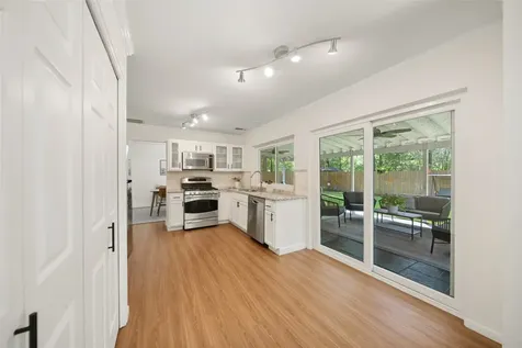 3 E Stony Bridge Circle Spring TX 77381