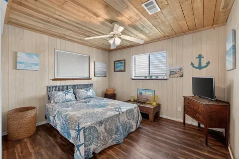 4026 Kent Drive Galveston TX 77554