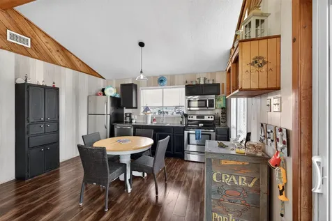 4026 Kent Drive Galveston TX 77554