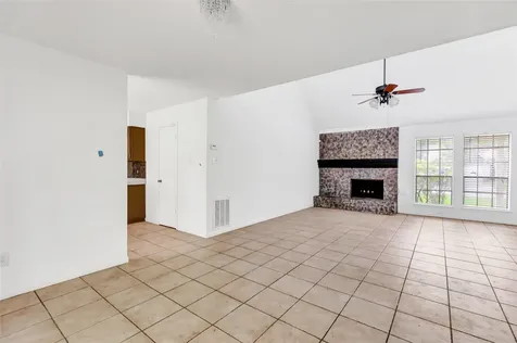 4719 Silver Frost Drive Houston TX 77066