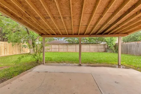 4719 Silver Frost Drive Houston TX 77066