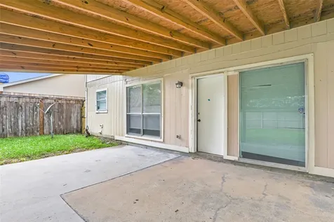 4719 Silver Frost Drive Houston TX 77066