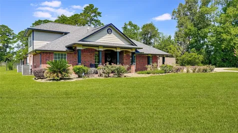 65 County Road 2209 N Cleveland TX 77327