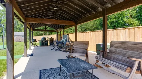 65 County Road 2209 N Cleveland TX 77327