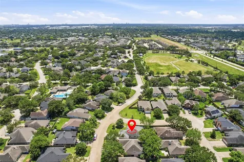 8723 Willancy Lane Houston TX 77095