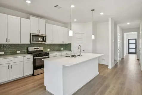 6631 Castella Drive Rosharon TX 77583