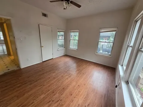 1226 W Gray Street 2 Houston TX 77019