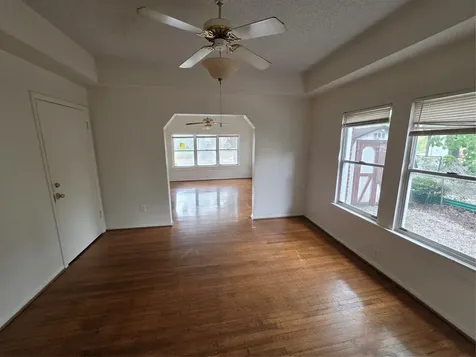1226 W Gray Street 2 Houston TX 77019
