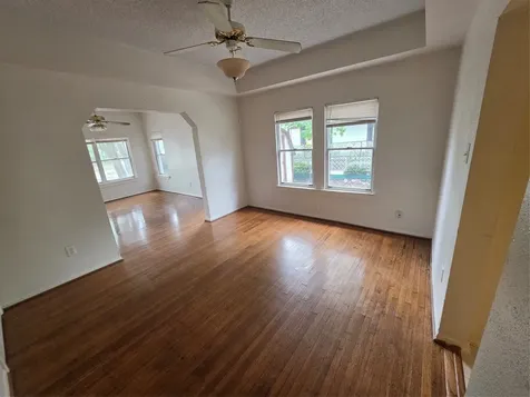 1226 W Gray Street 2 Houston TX 77019