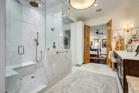 7 Caroline Street Galveston TX 77554