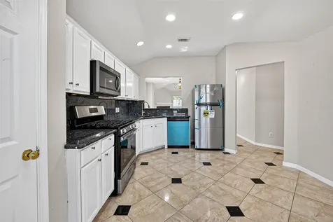 9918 Pierre Court Houston TX 77089