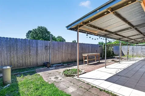 9918 Pierre Court Houston TX 77089