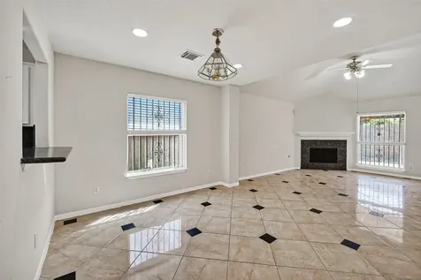 9918 Pierre Court Houston TX 77089